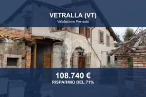Immobile in asta di 471 m² con più di 5 locali a V
