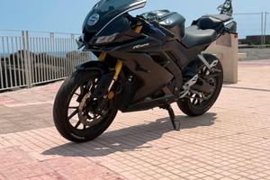 Yamaha YZF R125