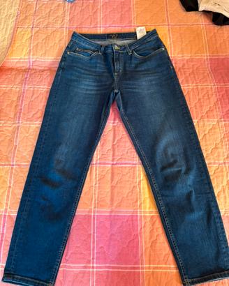 Jeans Kaos