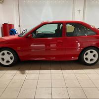Ford escort RS 2000 4x4 500 esemplari
