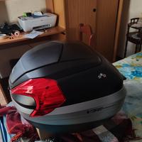 bauletto con piastra givi