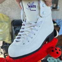 Pattini da ghiaccio taglia 32