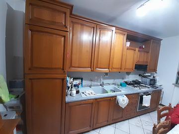 CUCINA IN ROVERE