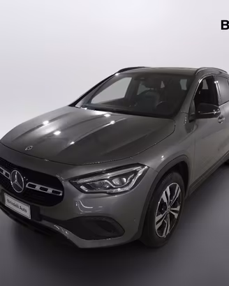 MERCEDES-BENZ GLA (H247) - GLA 180 d Auto