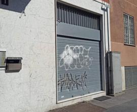 NEGOZIO A MILANO