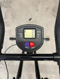 Attrezzo per addominali