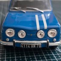 Renault 8 Gordini Sala 1:24
