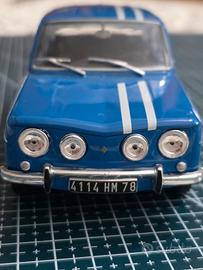 Renault 8 Gordini Sala 1:24
