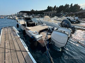 Boston Whaler Outrage 25