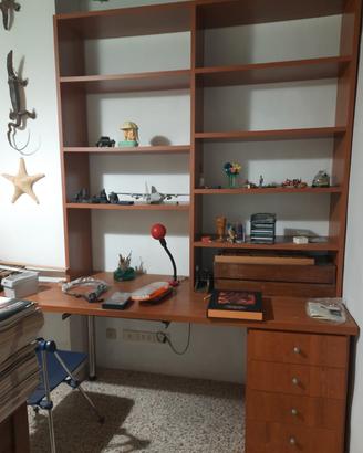 Libreria con scrivania e cassettiera in ciliegio