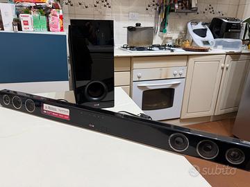 Soundbar LG 2+1 con sub 300 watt nuovissima