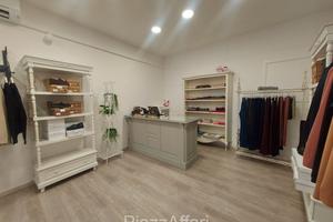 NEGOZIO CENTRO STORICO - PIOVE DI SACCO