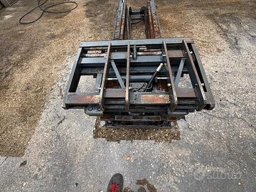 A197 - Montante Muletto OM