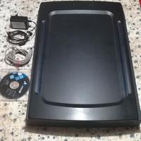 Scanner A3 pc 2400as Mustek FUNZIONA MA DIFETTO