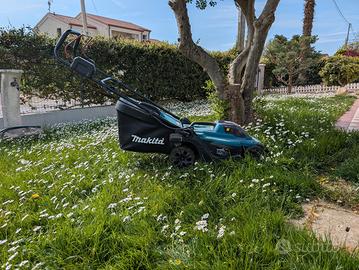 tagliaerba Makita a batteria