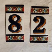 2 Mattonelle Numeri Civici in ceramica dipinta