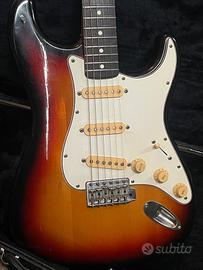 Chitarra elettrica Squier Made in Japan 1984-1987