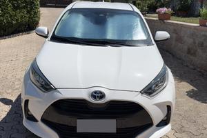 TOYOTA Yaris 1.5 Hybrid Trend (2021)