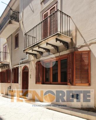 3 LOCALI A MONREALE