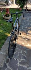 bici in carbonio taglia 58