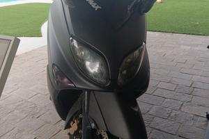 scooter tmax 500