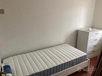 Via asquini per studenti