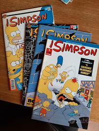 Lotto 19 fumetti Simpsons ed macchia nera