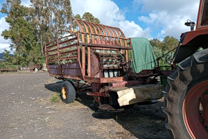 Sfalcia e carica erba