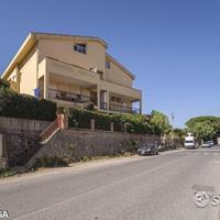 Spartà, appartamento con mansarda abitabile