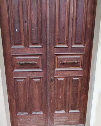 Porta ingresso in castagno