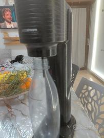 gasatore d'acqua e bevande