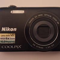 📸 Nikon Coolpix S3300 – Compatta e elegante