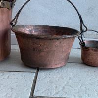 Pentole antiche in rame