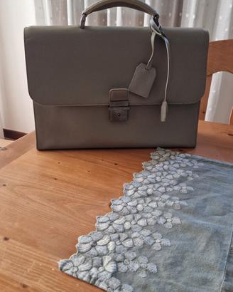 Borsa Armani