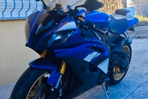 Yamaha Yzf - R6