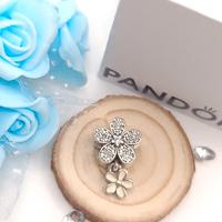 Charm originale Pandora margherita luminosa 
