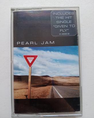 cassetta pearl jam