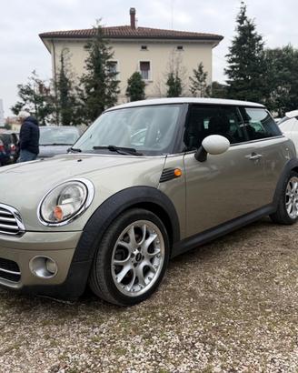Mini 1.6 16V Cooper D Chili