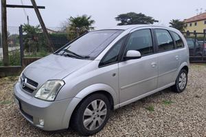 Opel Meriva 1.8 16V Cosmo