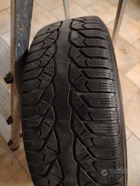 Cerchi più gomme