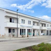 VILLA A SCHIERA A SANTARCANGELO DI ROMAGNA