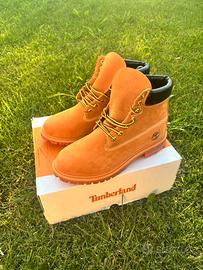 Stivaletti stile Timberland color wheat