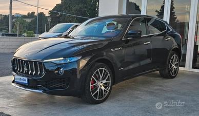 Maserati Levante 3.0 V6 Granlusso 275cv auto