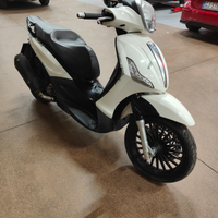 Beverly 125 ie 2015