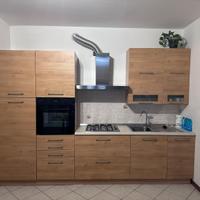 Cucina completa usata