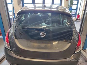 Portellone nudo LANCIA YPSILON del 2017