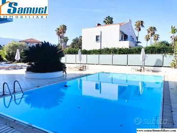 Torre Archirafi, residence con piscina