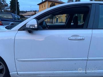 PORTA ANTERIORE SINISTRA VOLVO V50 ANNO 2011
