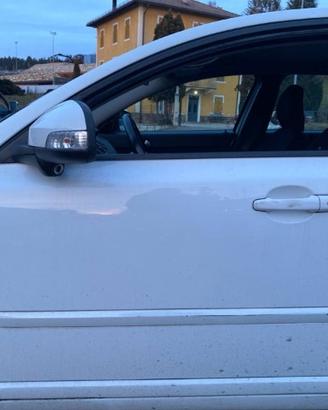 PORTA ANTERIORE SINISTRA VOLVO V50 ANNO 2011