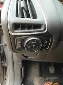 Interruttore fari FORD FOCUS del 2013